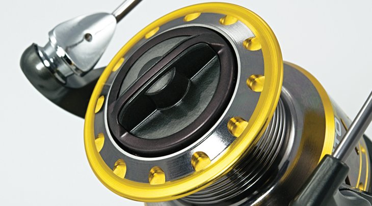 TRABUCCO MITO FD 2000 FISHING REEL