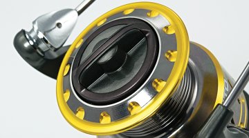 TRABUCCO MITO FD 2000 FISHING REEL