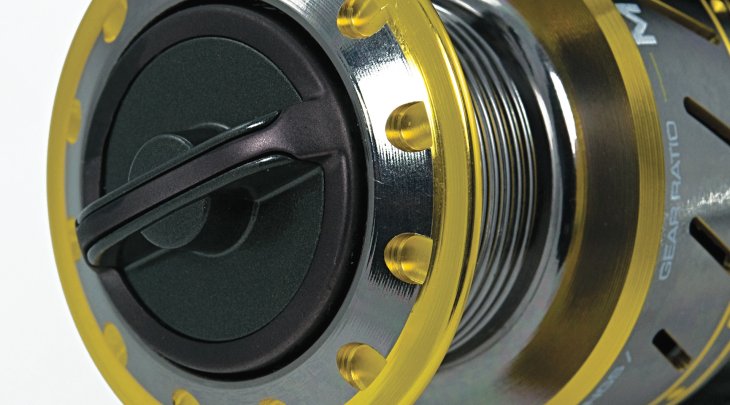 TRABUCCO MITO FD 2000 FISHING REEL
